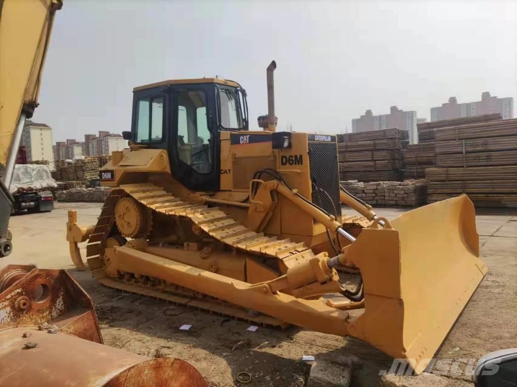 CAT D 6M Paletli dozerler