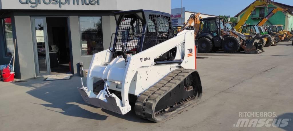 Bobcat T 200 Skid steer loderler