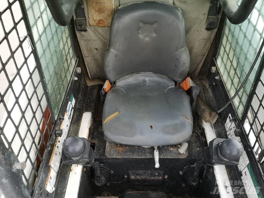 Bobcat T 200 Skid steer loderler