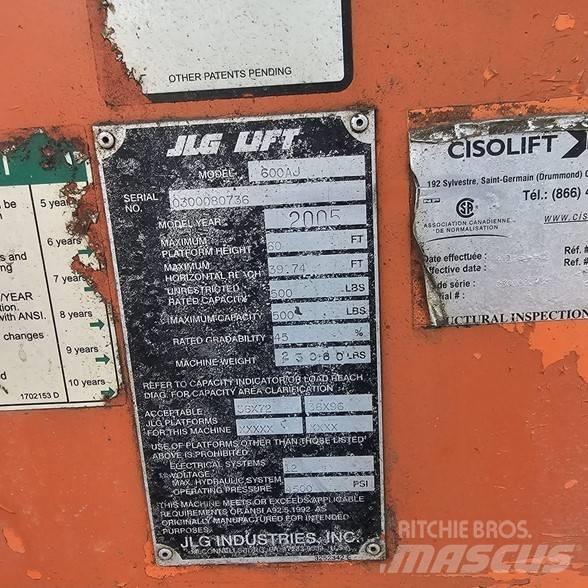JLG 600AJ Körüklü personel platformları