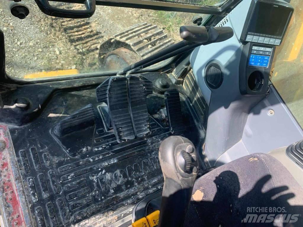 Komatsu PC 230 NHD Paletli ekskavatörler