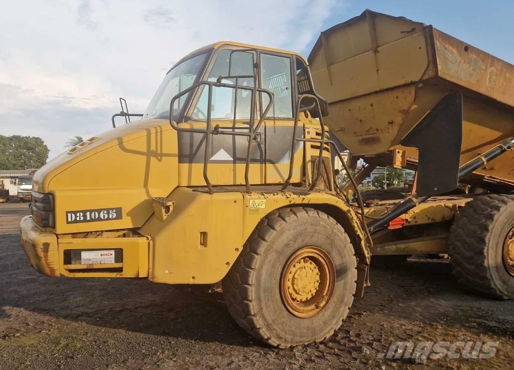 CAT 730 Belden kirma kaya kamyonu