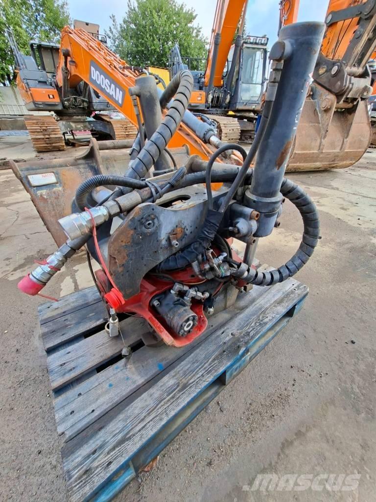 Doosan DX140W-5 Lastik tekerli ekskavatörler