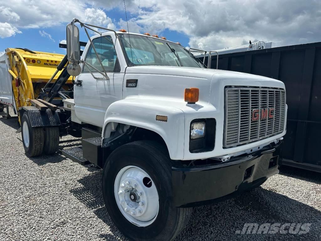 GMC C8500 Atik kamyonlari