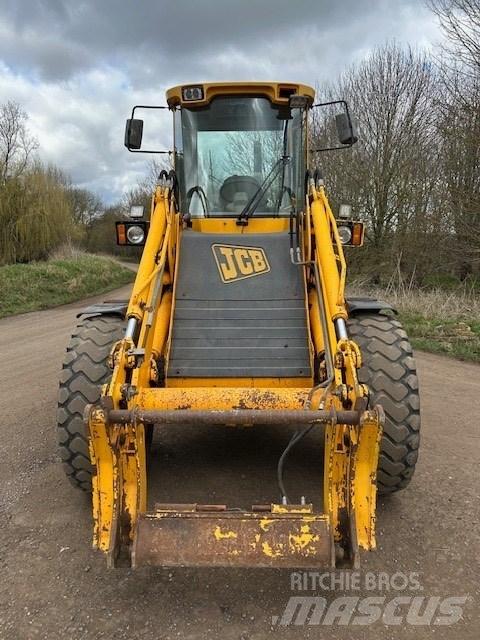 JCB 411 B Tekerlekli yükleyiciler