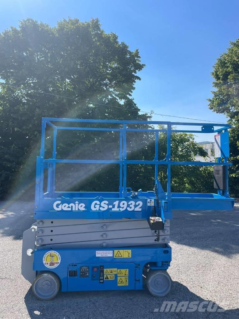 Genie GS 1932 Makasli platformlar