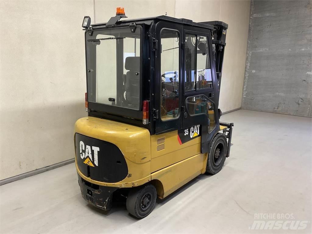CAT EP35K-PAC Elektrikli forkliftler