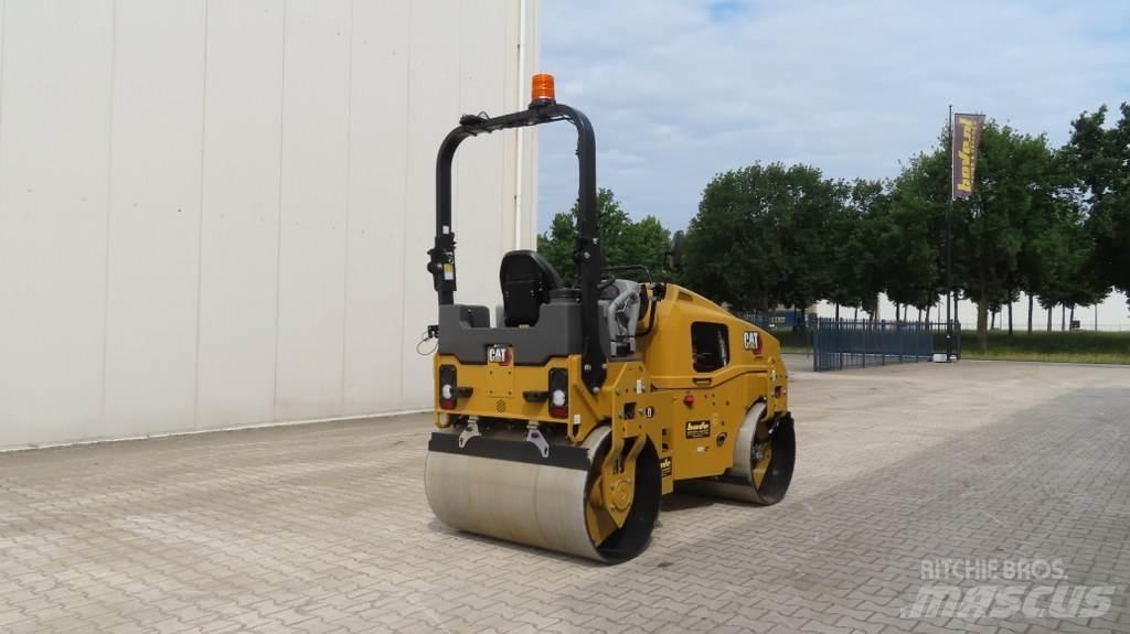 CAT CB4.0 Çift tamburlu silindirler
