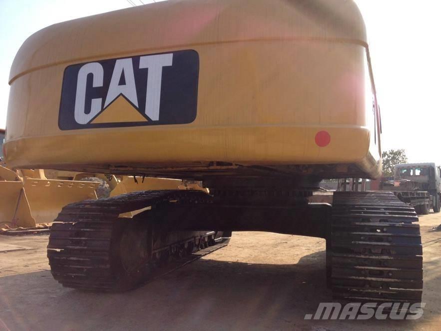 CAT 325DL Paletli ekskavatörler