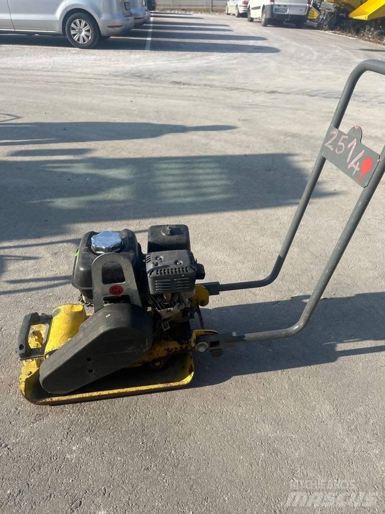 Wacker Neuson VP1135 Kompaktörler