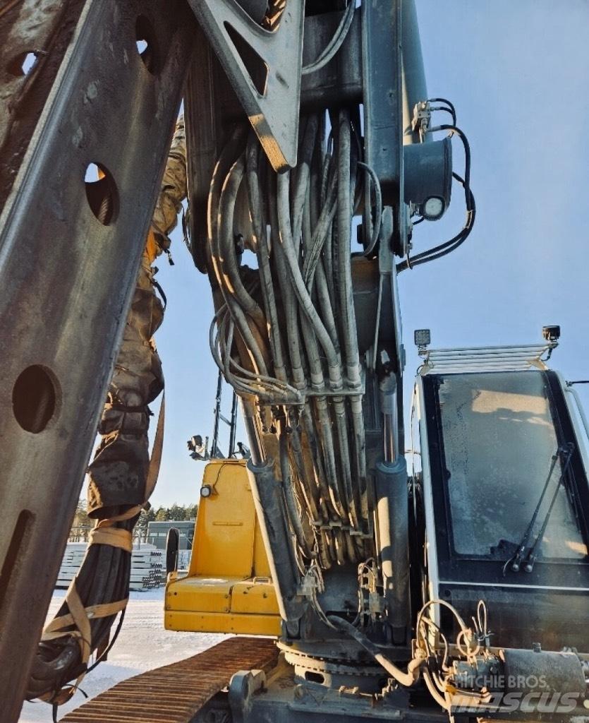 Liebherr LRB 125 Titreşimli kazık çakıcıları