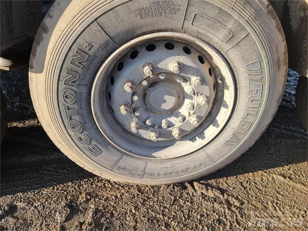 Schmitz Zorzi Hidroliftli yari çekiciler