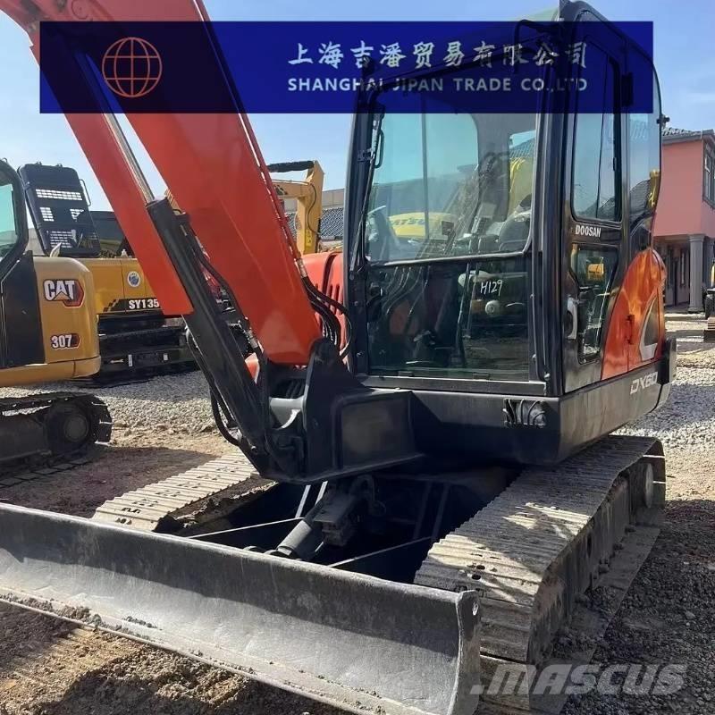 Doosan DX 60 Mini ekskavatörler, 7 tona dek