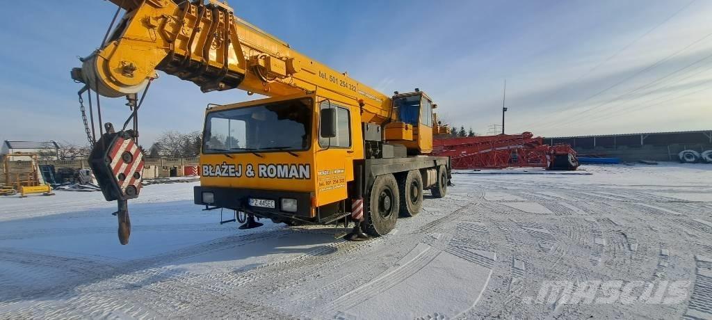 Liebherr LTM 1050 Yol-Arazi Tipi Vinçler (AT)