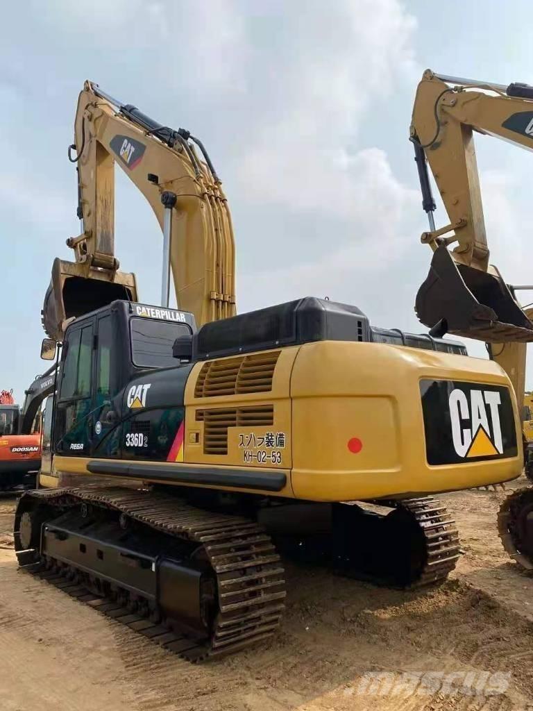 CAT 336D Paletli ekskavatörler