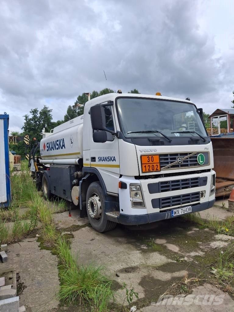  Volvo/Stokota FM/CS Tankerli kamyonlar