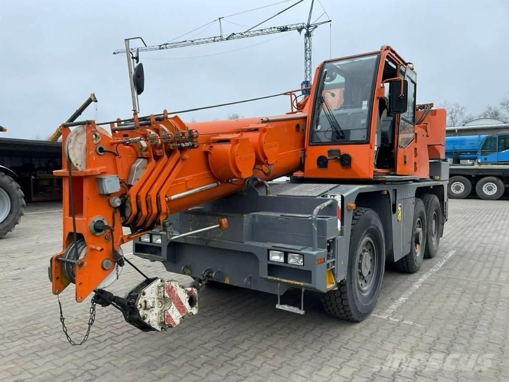 Demag AC 40-1 City Yol-Arazi Tipi Vinçler (AT)
