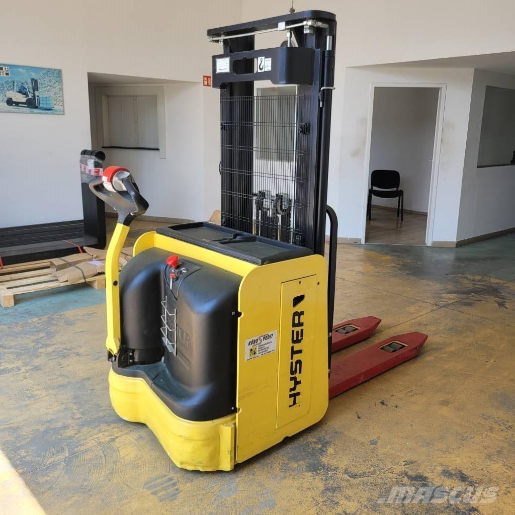 Hyster S1.4iL Yaya kumandali istif makinasi