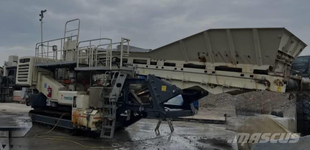 Metso LT 300 GP Gezer kırıcılar
