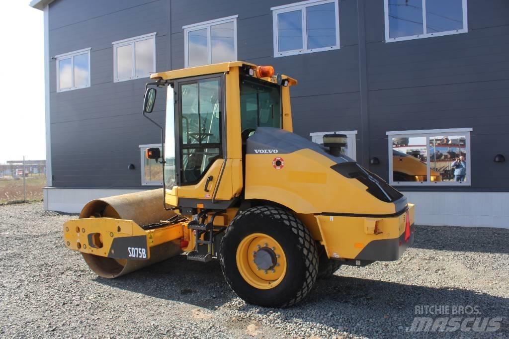 Volvo SD 75 B Tek tamburlu silindirler
