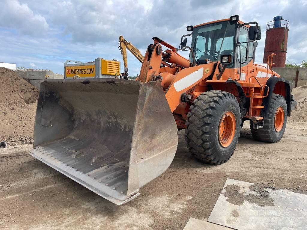 Doosan DL 350 Tekerlekli yükleyiciler