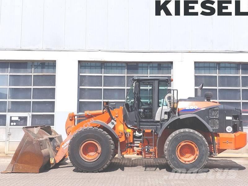 Hitachi ZW 250-6 Tekerlekli yükleyiciler