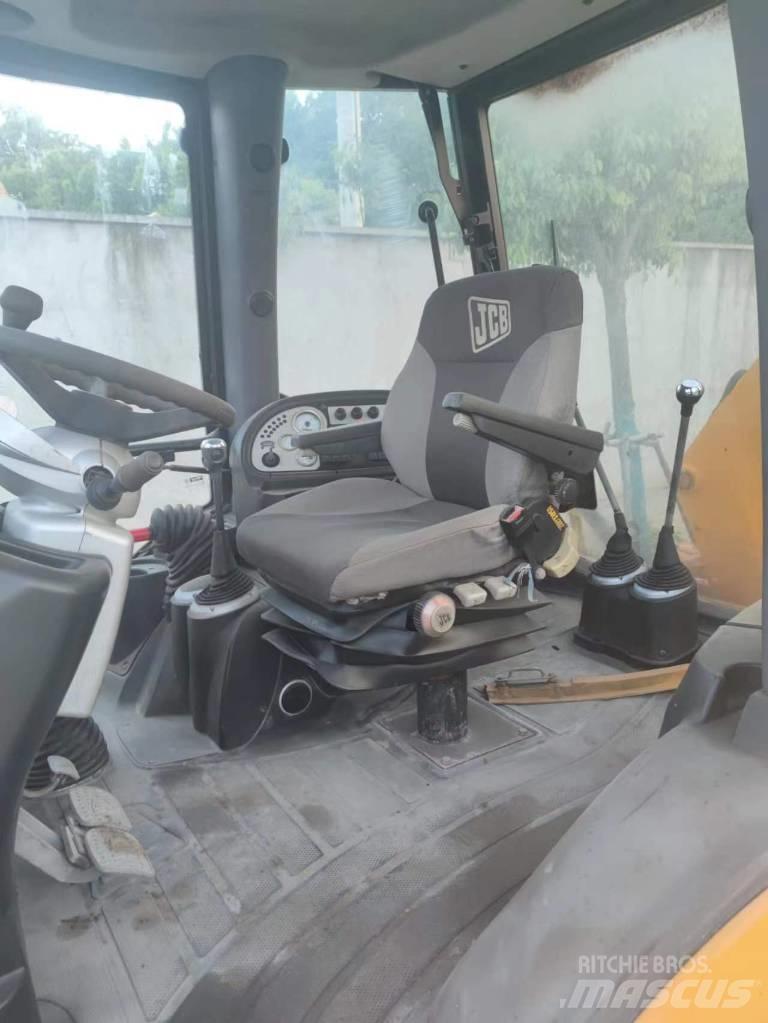 JCB 3 CX Kazıcı yükleyiciler - beko loder