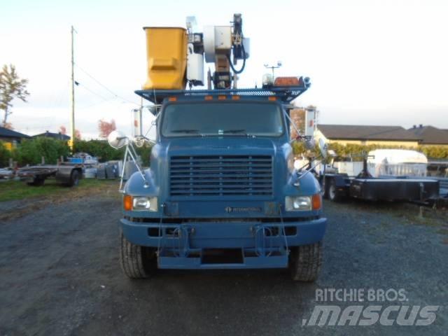 International F 4900 Araç üstü platformlar
