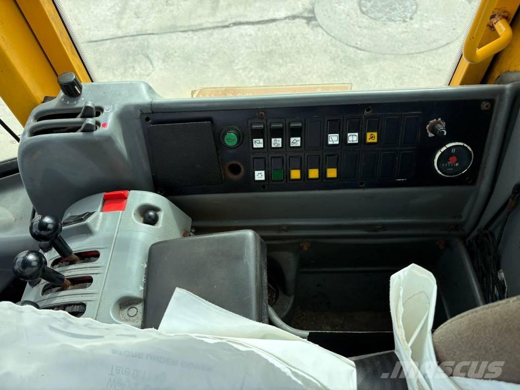 Volvo L110E Tekerlekli yükleyiciler