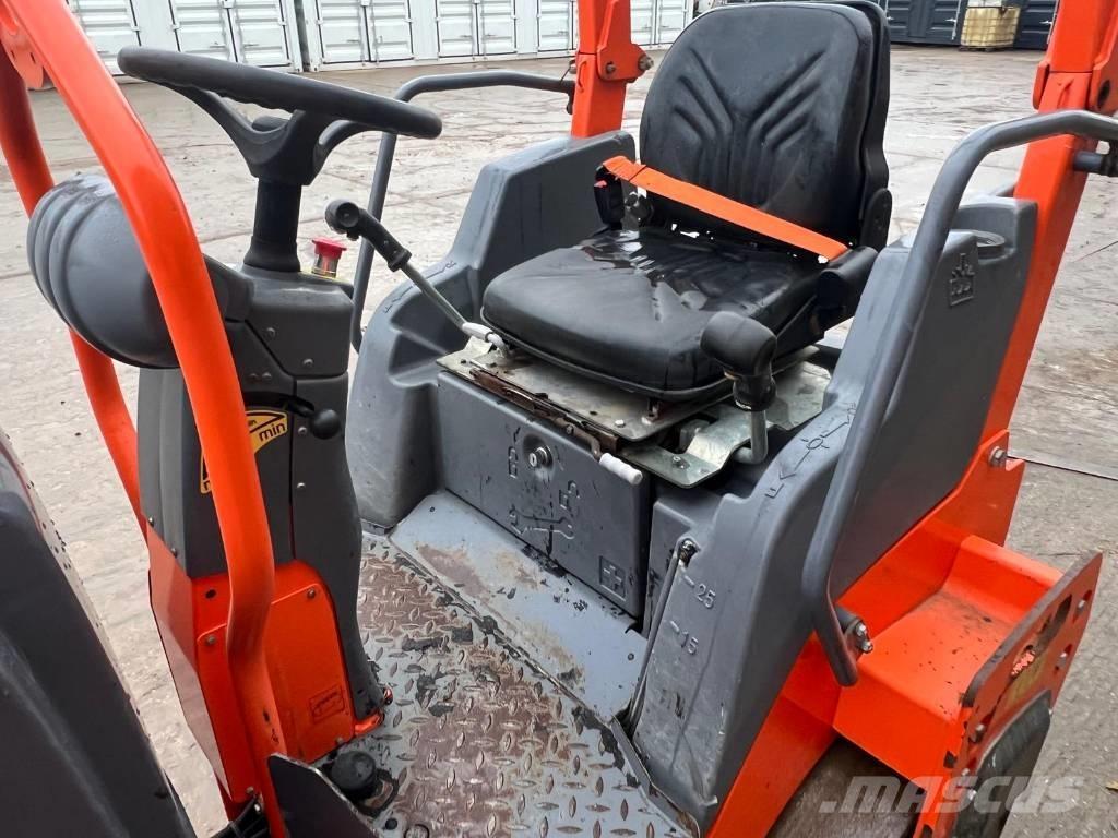 Hamm HD 12 VV Çift tamburlu silindirler