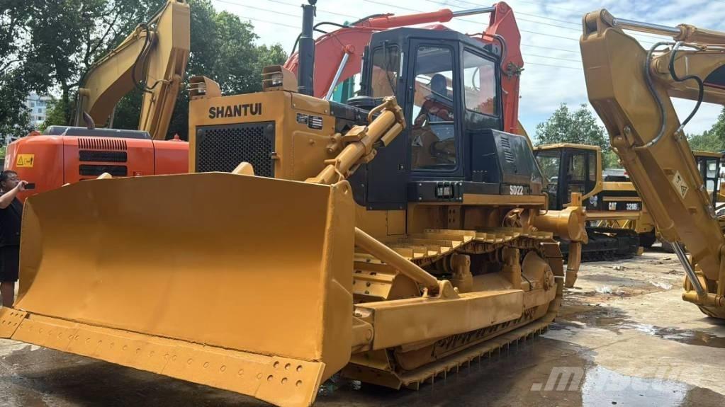 Shantui SD22 Paletli dozerler