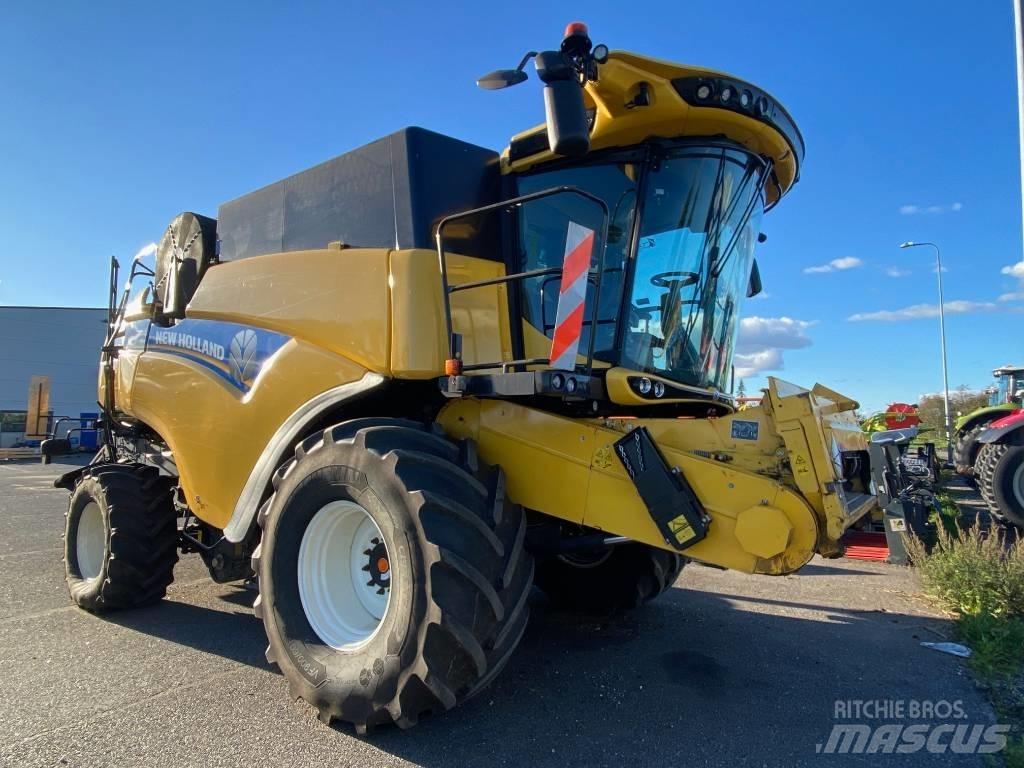 New Holland CX 8.90 Biçerdöverler