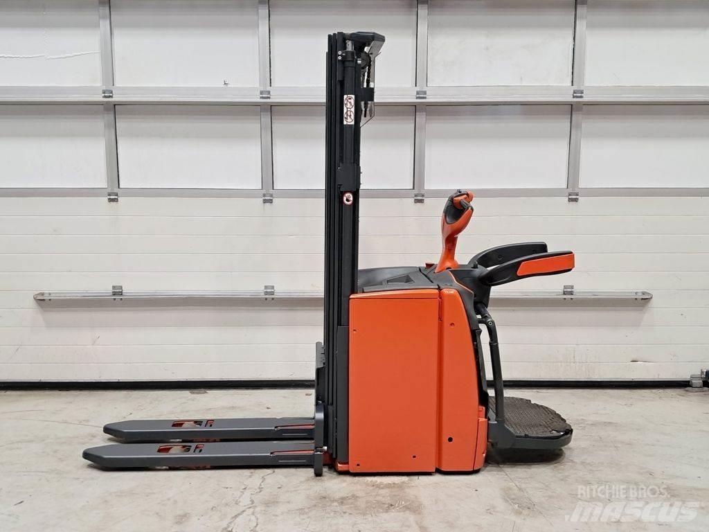 Linde L14 AP Yaya kumandali istif makinasi