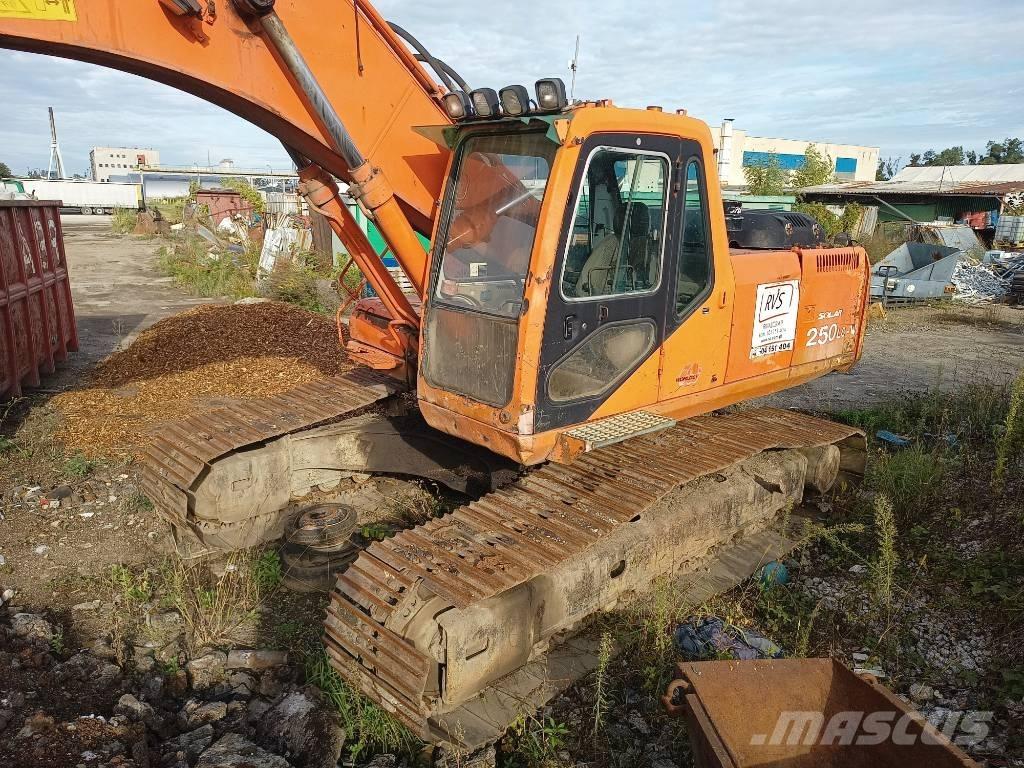 Daewoo S-250 LC-V Paletli ekskavatörler