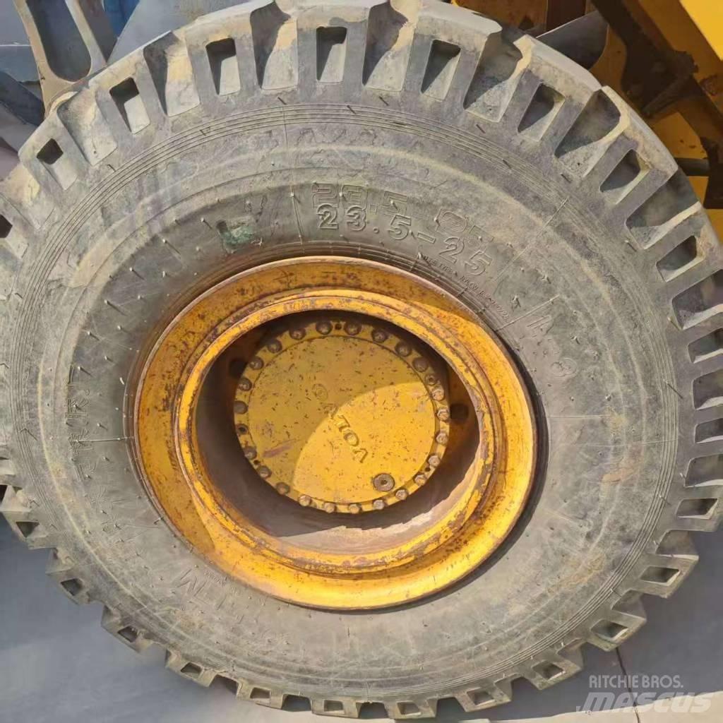 Volvo L 105 Tekerlekli yükleyiciler