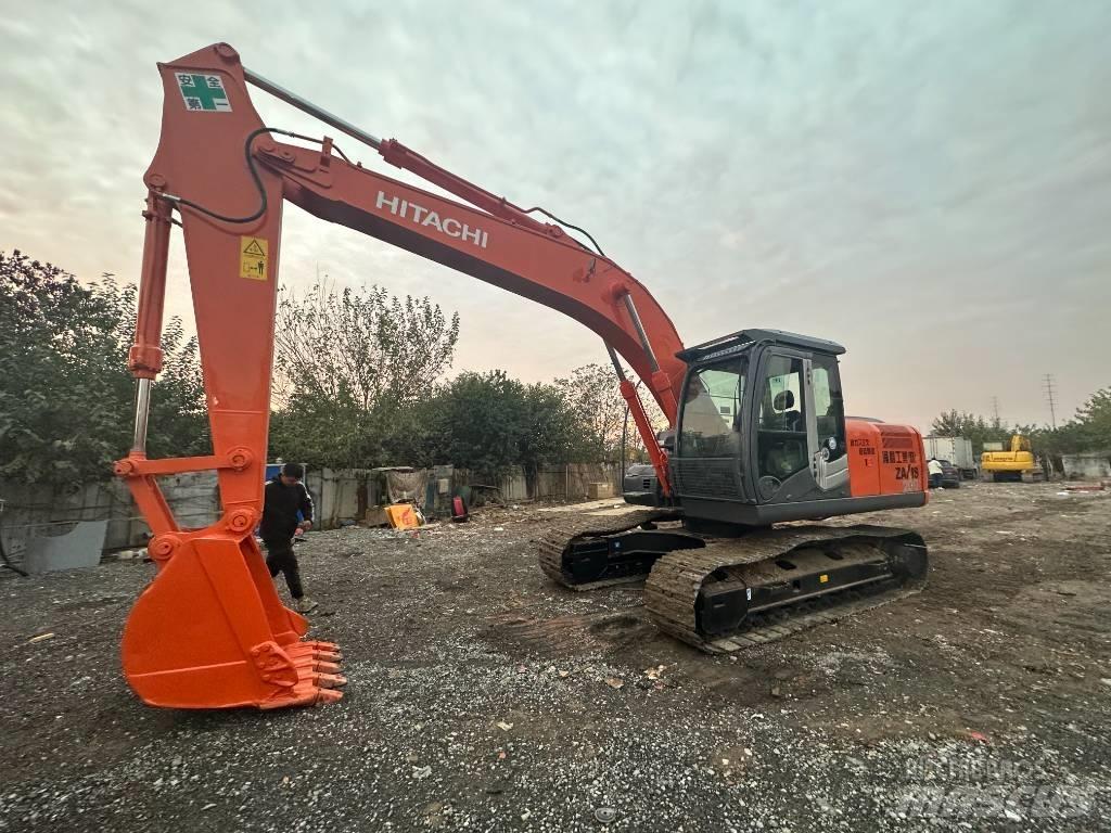 Hitachi ZX 200 Paletli ekskavatörler