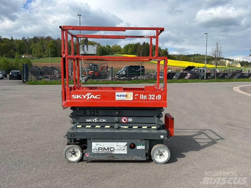 SkyJack SJ III 3219 Makasli platformlar