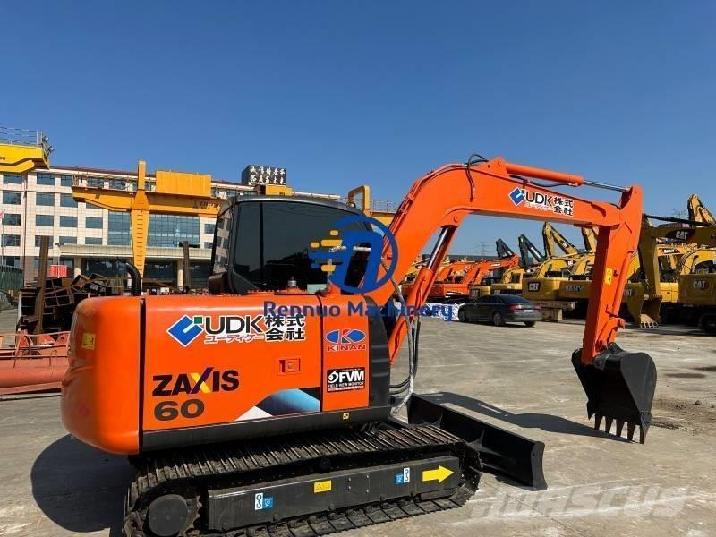 Hitachi ZX60 Mini ekskavatörler, 7 tona dek