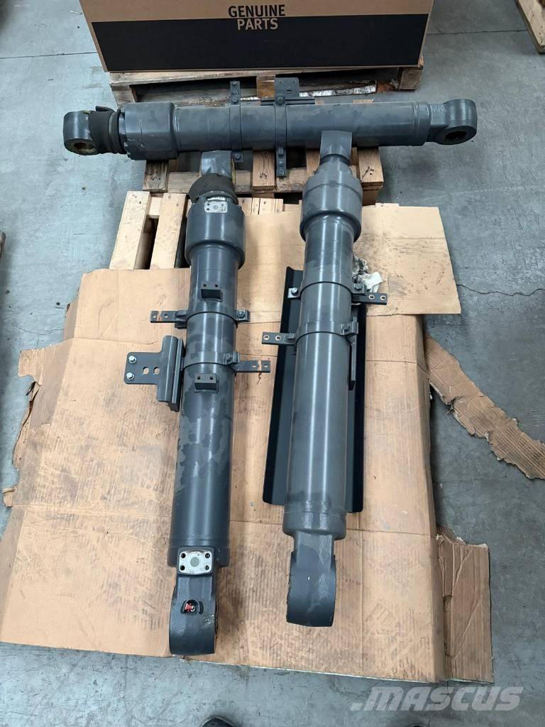 Develon DX 100 W-7 Lastik tekerli ekskavatörler