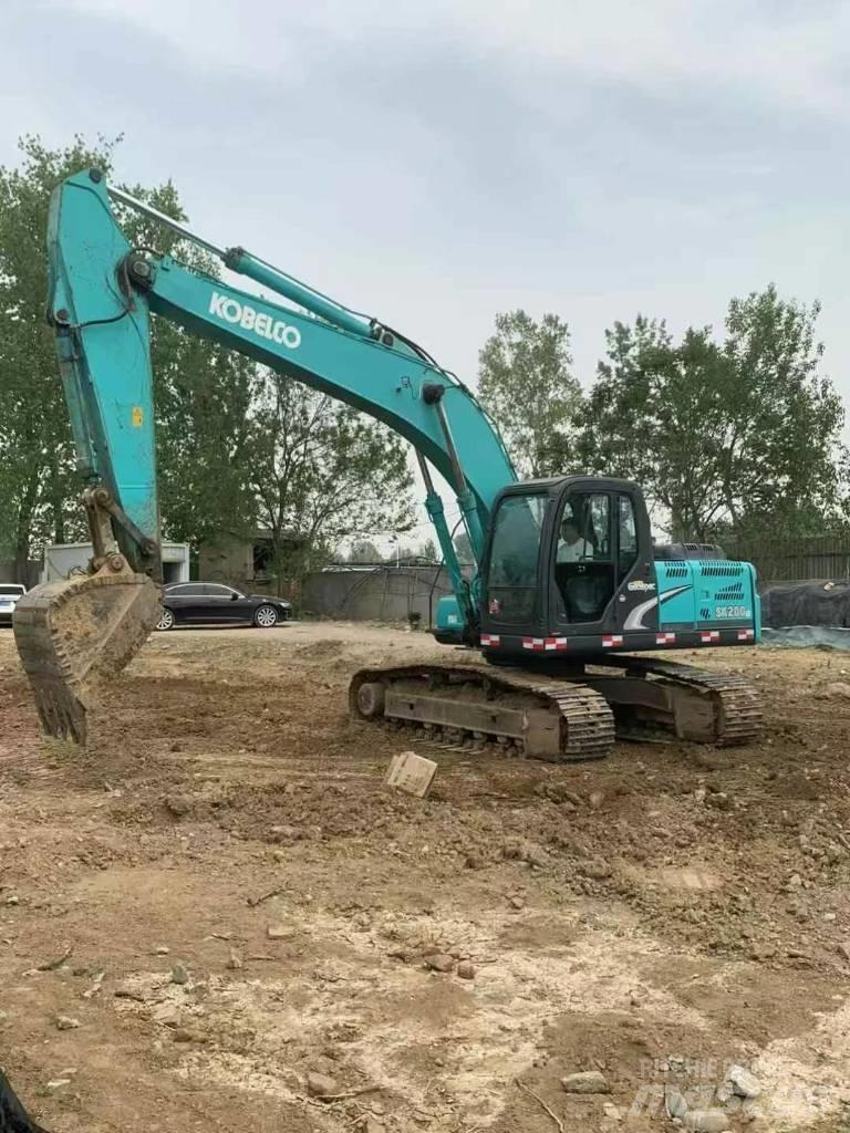Kobelco SK200 Paletli ekskavatörler