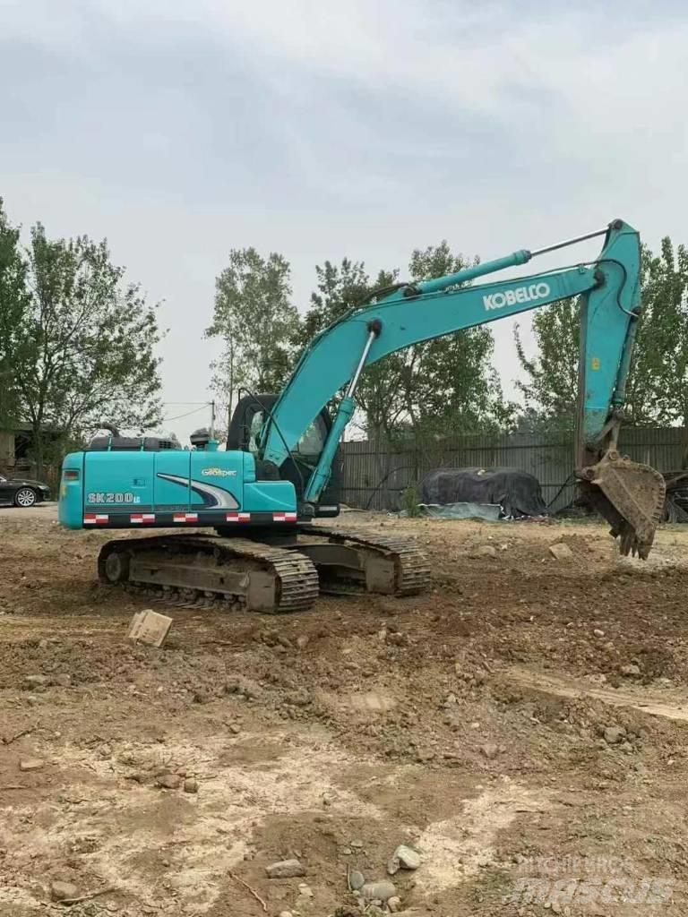 Kobelco SK200 Paletli ekskavatörler