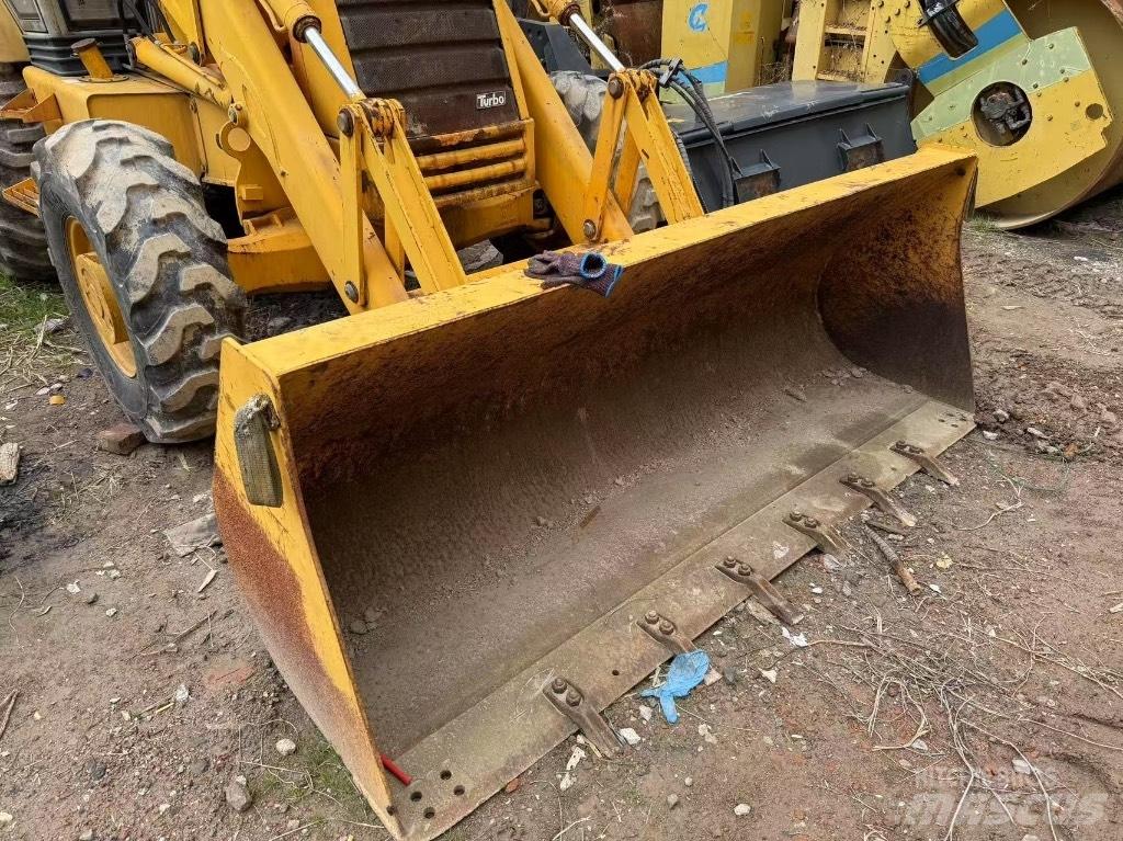 JCB 3 CX Kazıcı yükleyiciler - beko loder