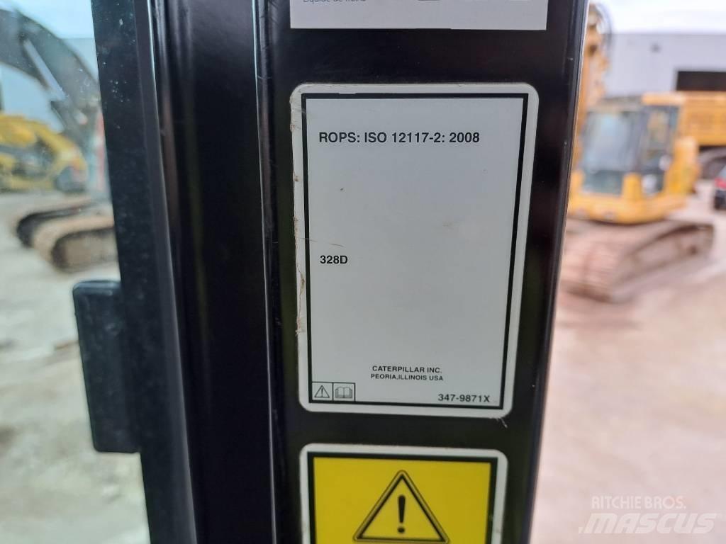 CAT 328DLCR Paletli ekskavatörler