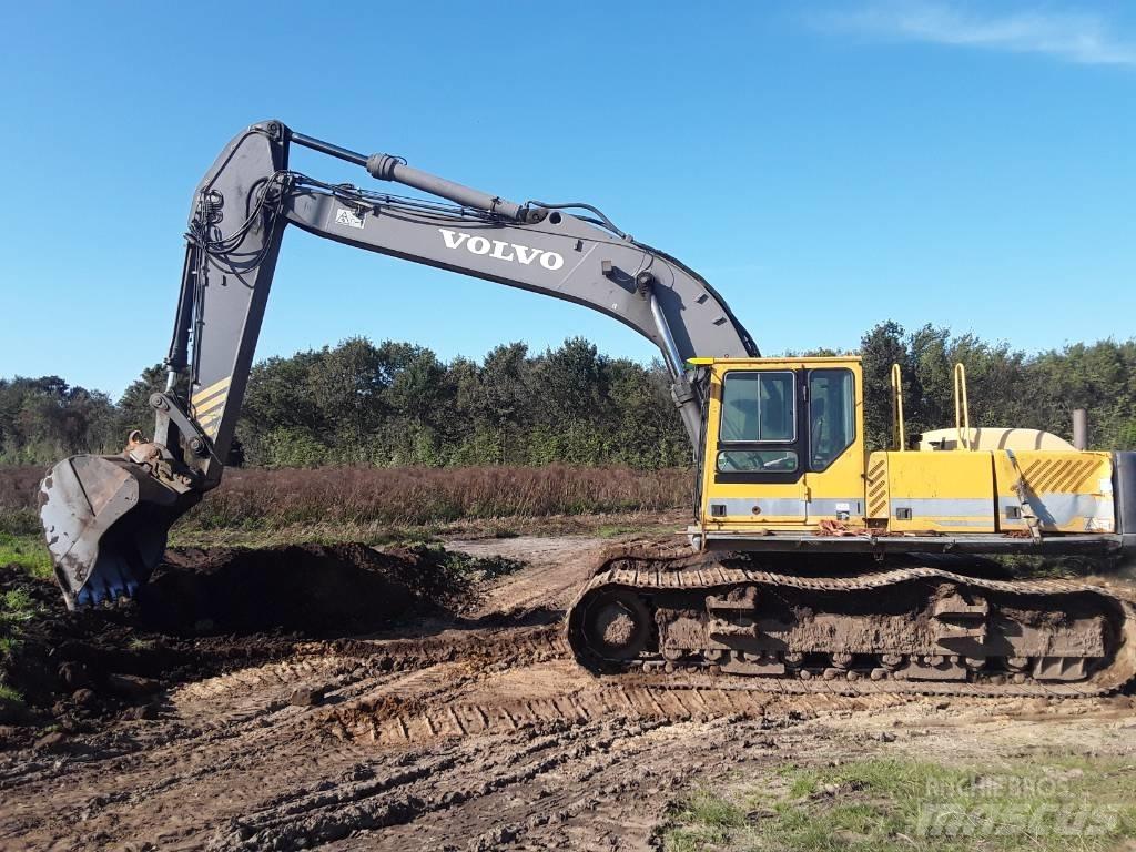 Volvo EC 390 Paletli ekskavatörler