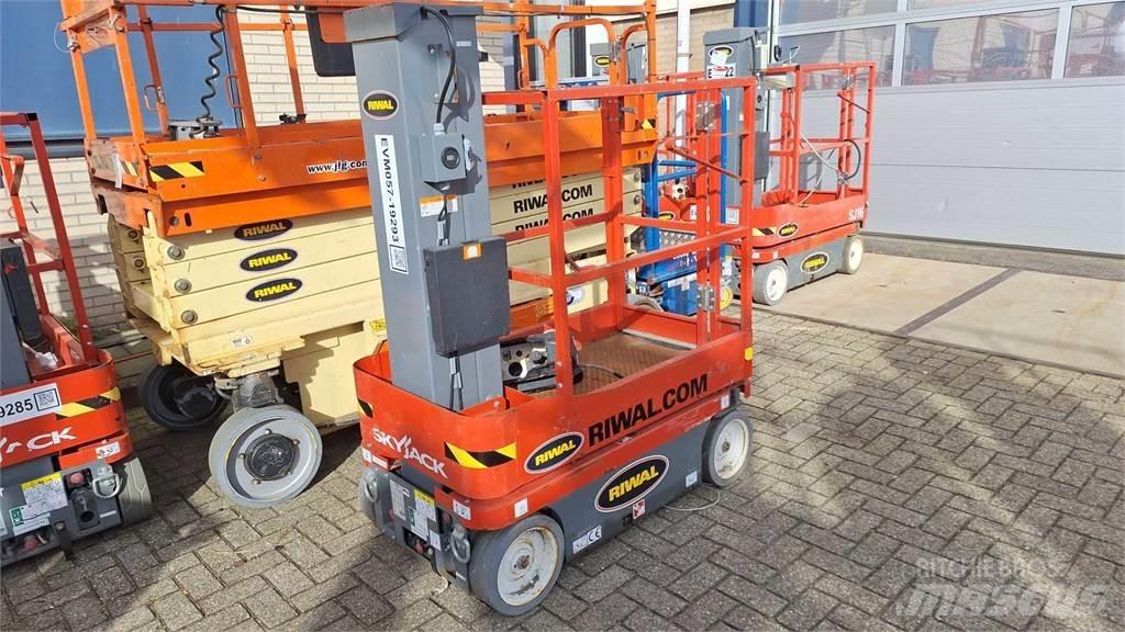 SkyJack SJ12 Diger lift ve platformlar