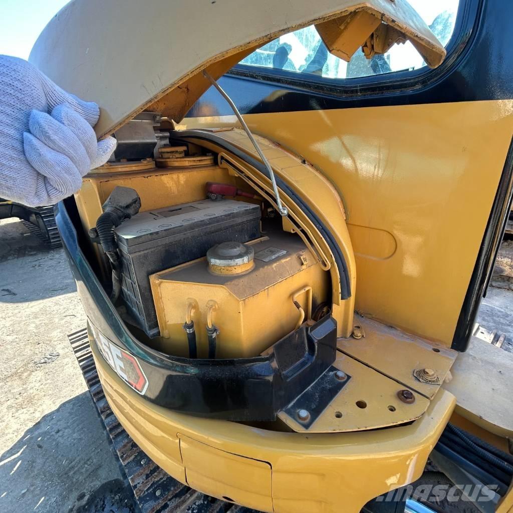 CAT 305.5 E Paletli ekskavatörler