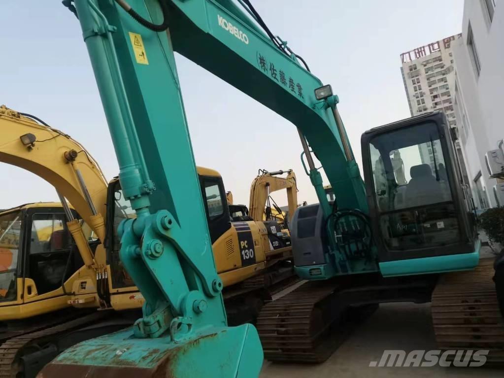 Kobelco SK 135 Paletli ekskavatörler