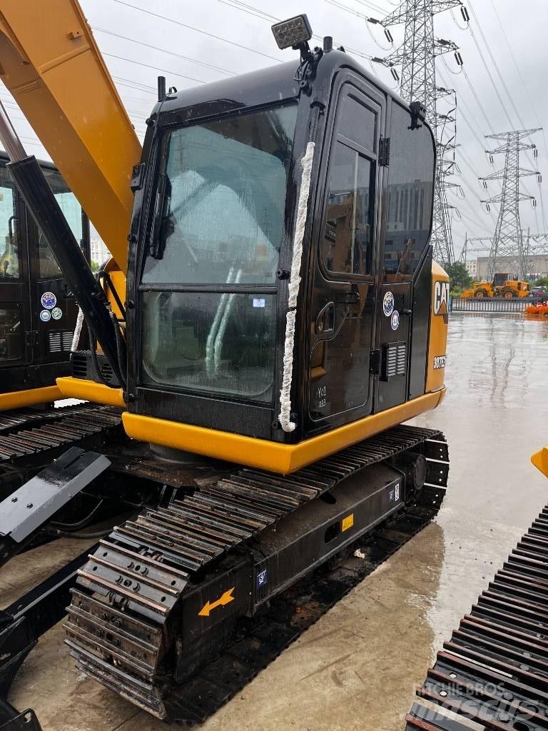 CAT 307 E2 Mini ekskavatörler, 7 tona dek