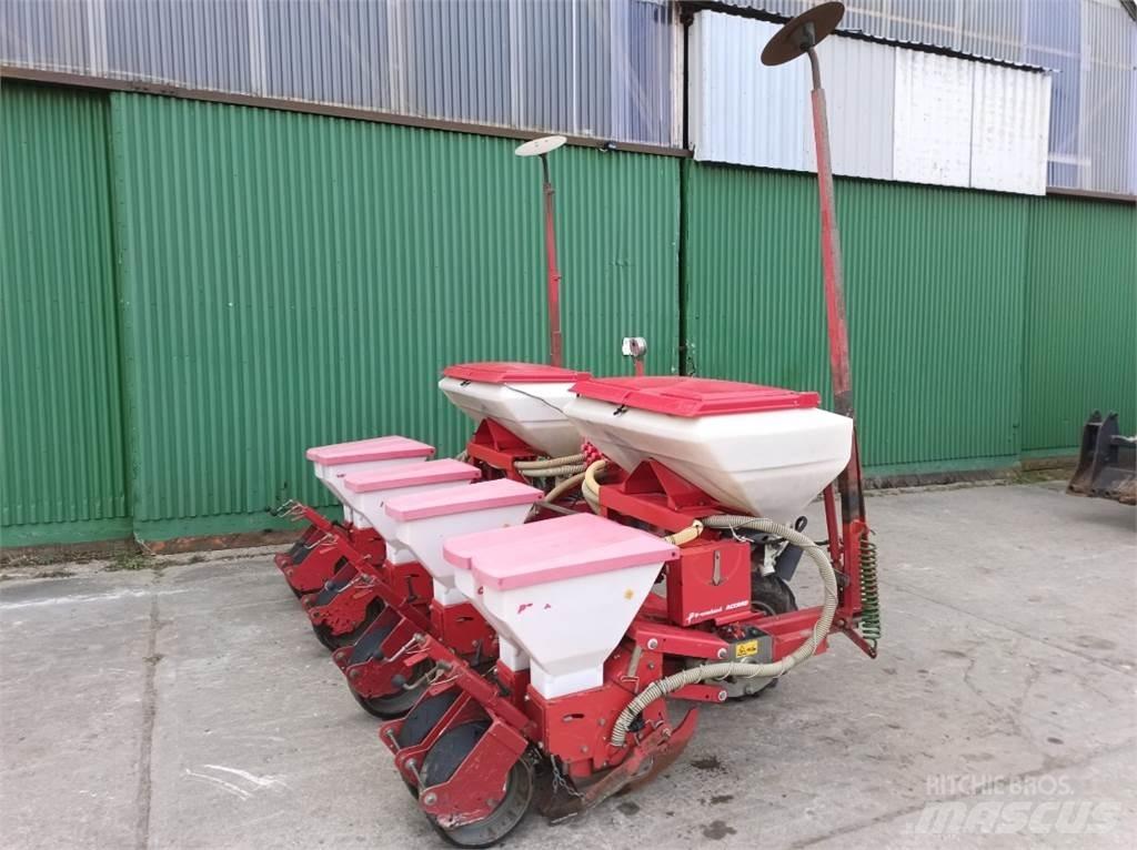 Accord Optima 810 Hassas ekim makinalari