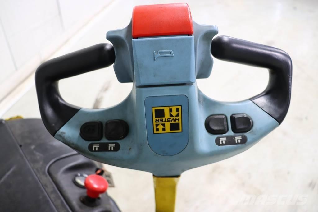 Hyster S1.0 AC Yaya kumandali istif makinasi